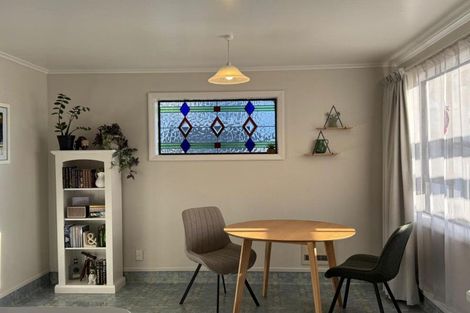 Photo of property in 48 Te Mata Road, Havelock North, 4130