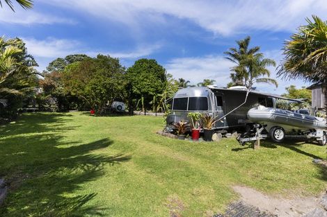 Photo of property in 160a Aberdeen Road, Campbells Bay, Auckland, 0620