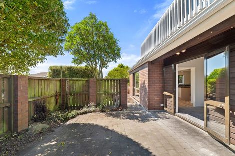 Photo of property in 10 Woodstock Place, Russley, Christchurch, 8042