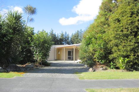 Photo of property in 12 Tui Crescent, Omori, Turangi, 3381