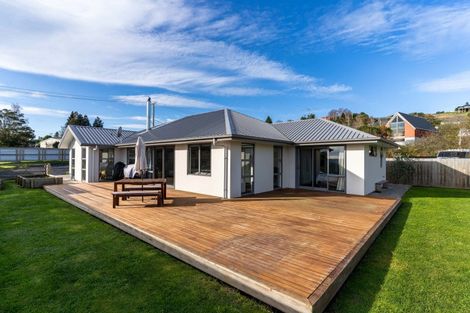 Photo of property in 6 Nore Street, Waihola, Milton, 9073