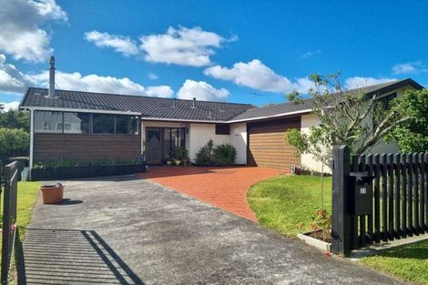 Photo of property in 27 Rembrandt Avenue, Tawa, Wellington, 5028