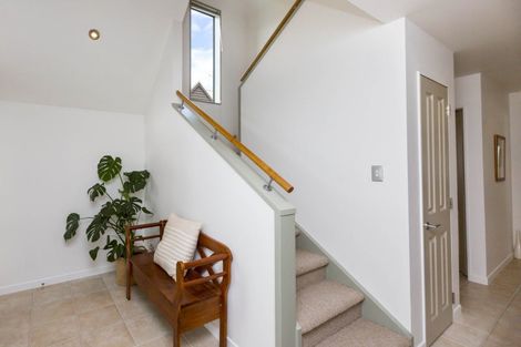 Photo of property in 2a Vernon Grove, Brown Owl, Upper Hutt, 5018