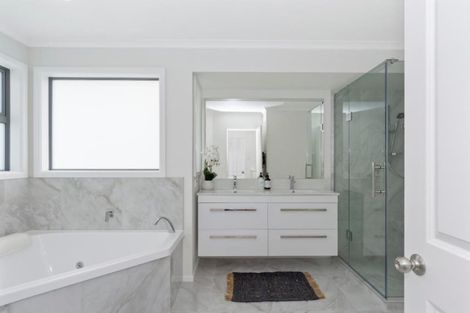 Photo of property in 37 Campbell Road, Maraetai, Auckland, 2018