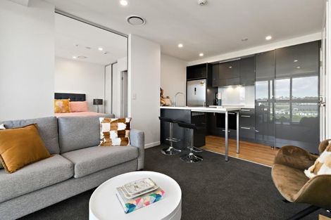 Photo of property in 1207/8 Lakewood Court, Manukau, Auckland, 2104