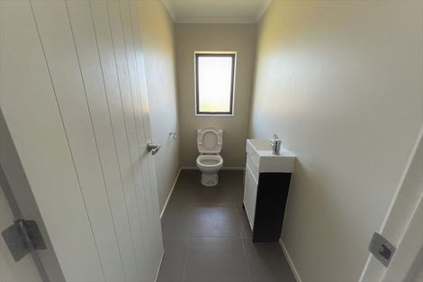 Photo of property in 2 Hector Drive, Rototuna North, Hamilton, 3210