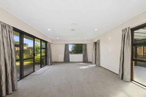 Photo of property in 8 Wychwood Crescent, Springfield, Rotorua, 3015