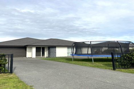 Photo of property in 35 Maka Lane, Halswell, Christchurch, 8025