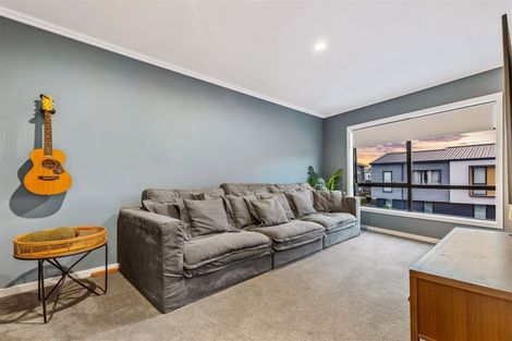 Photo of property in 38 Mapou Road, Hobsonville, Auckland, 0616