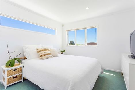 Photo of property in 418a Old Te Atatu Road, Te Atatu Peninsula, Auckland, 0610