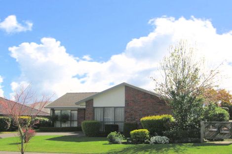 Photo of property in 4 Thelma Place, Lynmore, Rotorua, 3010