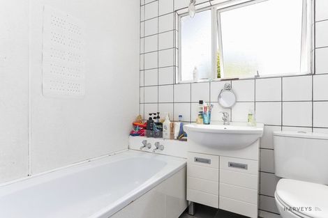 Photo of property in 2/22c Evans Road, Glen Eden, Auckland, 0602