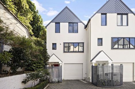 Photo of property in 8/14 Harriett Street, Thorndon, Wellington, 6011