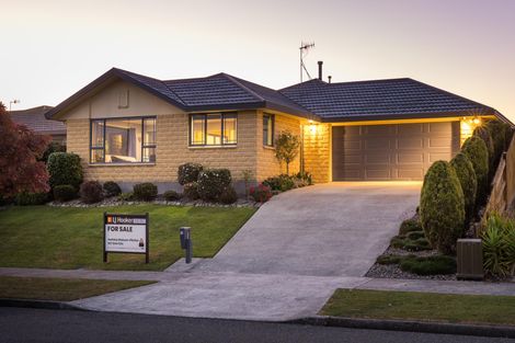 Photo of property in 84 Parnell Heights, Kelvin Grove, Palmerston North, 4414