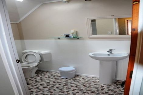 Photo of property in 53 Poaka Avenue, Dinsdale, Hamilton, 3204