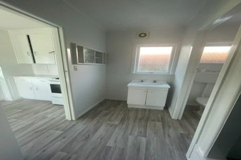 Photo of property in 1/32 Simkin Avenue, St Johns, Auckland, 1072