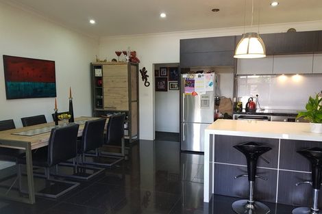 Photo of property in 111a Carlyle Street, Leamington, Cambridge, 3432