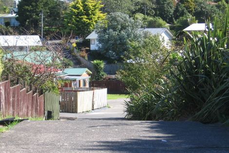 Photo of property in 1/30 Starforth Place, Henderson, Auckland, 0612
