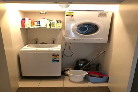 Photo of property in 19c Inverness Avenue, Hamilton East, Hamilton, 3216