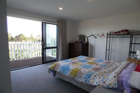 Photo of property in 27 Carder Court, Hobsonville, Auckland, 0618