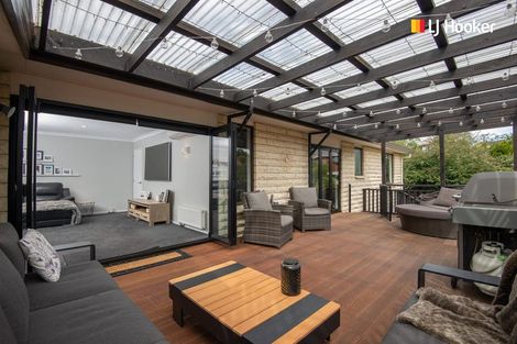 Photo of property in 12 Hogan Place, Fairfield, Dunedin, 9018