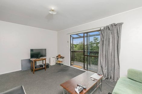 Photo of property in 14 Arde Place, Massey, Auckland, 0614
