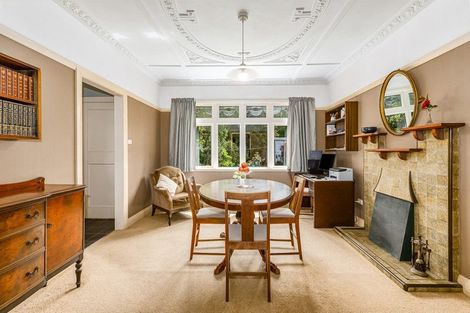 Photo of property in 25 Makara Road, Karori, Wellington, 6012