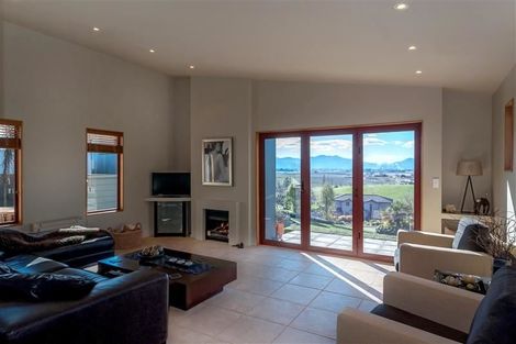 Photo of property in 2 Ridgetop Rise, Fairhall, Blenheim, 7272