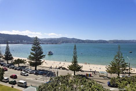 Photo of property in Anscombe Apartments, 212 Oriental Parade, Oriental Bay, Wellington, 6011