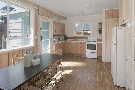 Photo of property in 48 Mcfaddens Road, St Albans, Christchurch, 8052