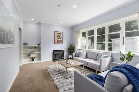 Photo of property in 129 Onslow Road, Khandallah, Wellington, 6035