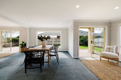 Photo of property in 181 Thornton Road, Cambridge, 3434