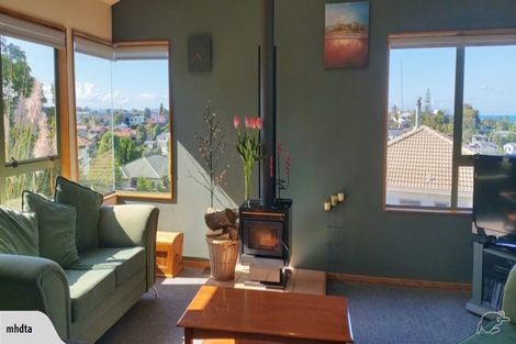 Photo of property in 5 Charlotte Street, Stanmore Bay, Whangaparaoa, 0932