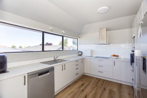 Photo of property in 13 Kingslea Street, Holmes Hill, Oamaru, 9401