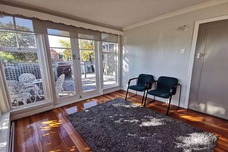 Photo of property in 157 Fendalton Road, Fendalton, Christchurch, 8041