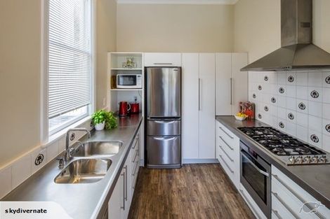 Photo of property in 14 Freeling Street, Island Bay, Wellington, 6023