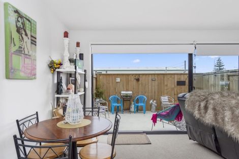 Photo of property in 5/17 Owens Place, Mount Maunganui, 3116