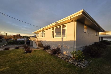 Photo of property in 20 Arrow Crescent, Holmes Hill, Oamaru, 9401