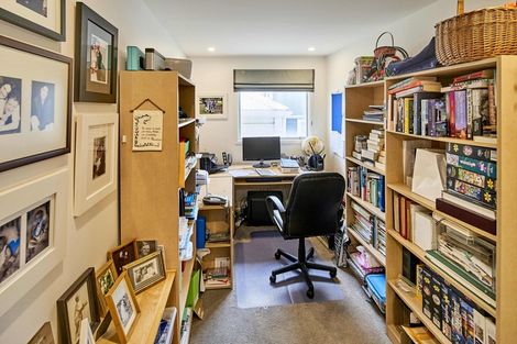 Photo of property in 5/318 Oriental Parade, Oriental Bay, Wellington, 6011