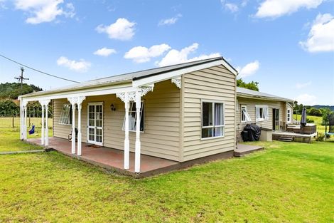 Photo of property in 77 Pataua Road North, Whareora, Whangarei, 0175
