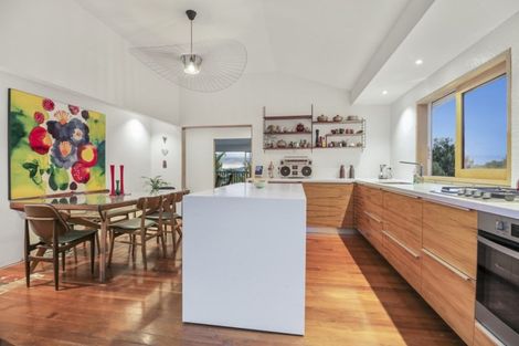 Photo of property in 95 Wallace Road, Mangere Bridge, Auckland, 2022