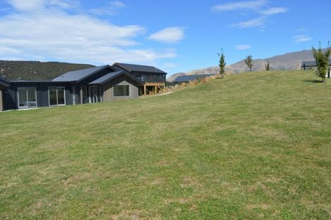 Photo of property in 3 Cluden Crescent, Wanaka, 9305
