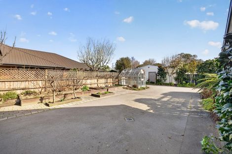 Photo of property in 14 Tuscany Place, Beckenham, Christchurch, 8023