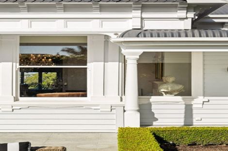 Photo of property in 290 Jervois Road, Herne Bay, Auckland, 1011