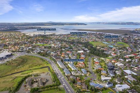 Photo of property in 145f Hobsonville Road, West Harbour, Auckland, 0618
