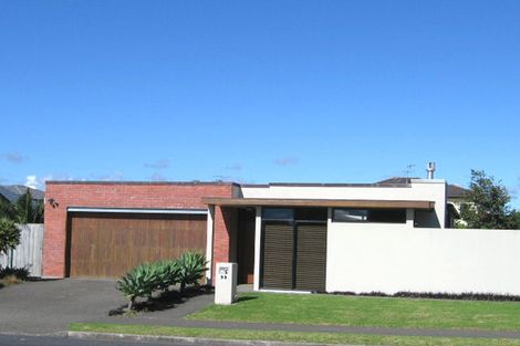 Photo of property in 33 Harbour View Road, Te Atatu Peninsula, Auckland, 0610