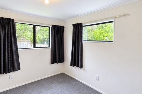Photo of property in 3 Te Maku Grove, Waikanae, 5036