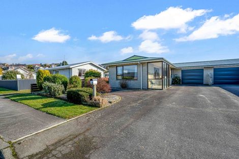 Photo of property in 1 Mary Street, Gore, 9710