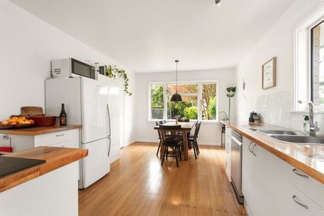 Photo of property in 6 Palmside Street, Somerfield, Christchurch, 8024