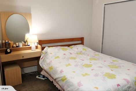 Photo of property in 2/29 Seine Road, Forrest Hill, Auckland, 0620